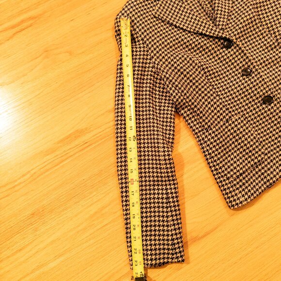 MaxMara Virgin Wool and Cashmere Houndstooth Blazer - Picture 10 of 11